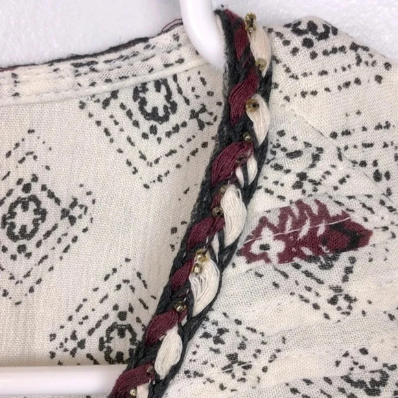 NWOT Style & Co Print Spilt Neckline Top Size MP - Picture 10 of 10